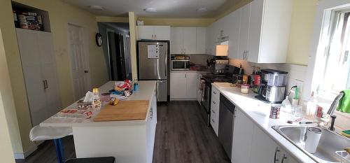 Kitchen - 114 38E Avenue, Sainte-Marthe-Sur-Le-Lac, QC - Indoor Photo Showing Kitchen