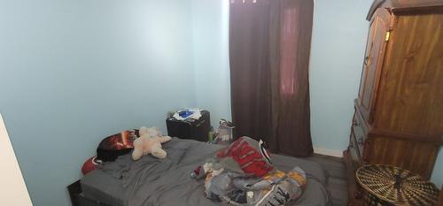 Bedroom - 114 38E Avenue, Sainte-Marthe-Sur-Le-Lac, QC - Indoor Photo Showing Bedroom