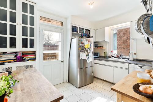Cuisine - 4086  - 4088 Av. Marcil, Montréal (Côte-Des-Neiges/Notre-Dame-De-Grâce), QC - Indoor Photo Showing Kitchen