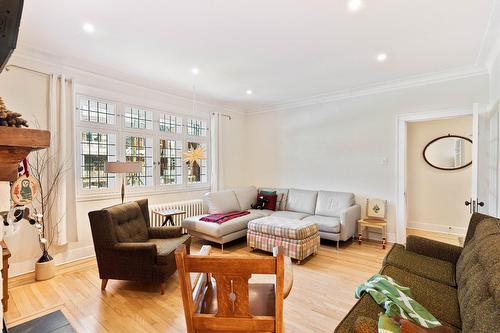 Salon - 4086  - 4088 Av. Marcil, Montréal (Côte-Des-Neiges/Notre-Dame-De-Grâce), QC - Indoor Photo Showing Living Room