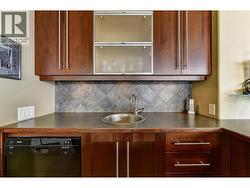 Wet Bar - 