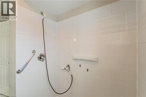 229 Lynden Road Unit# 14, Brantford, ON - Indoor Photo Showing Bathroom