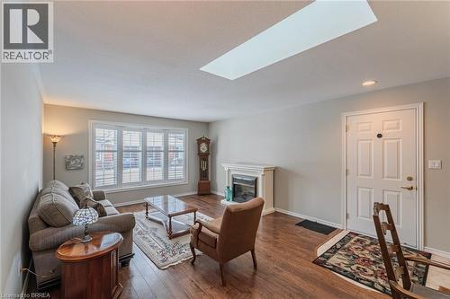 229 Lynden Road Unit# 14, Brantford, ON - Indoor Photo Showing Living Room With Fireplace