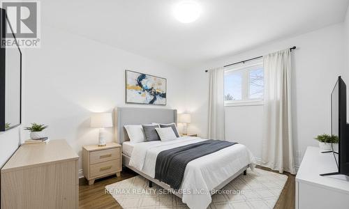 21 Radwinter Drive, Toronto, ON - Indoor Photo Showing Bedroom