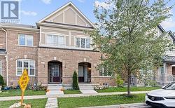 11 THORNAPPLE STREET  Brampton, ON L6R 3X2