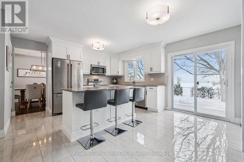 126 Municipal Street, Guelph (Dovercliffe Park/Old University), ON - Indoor Photo Showing Kitchen With Upgraded Kitchen
