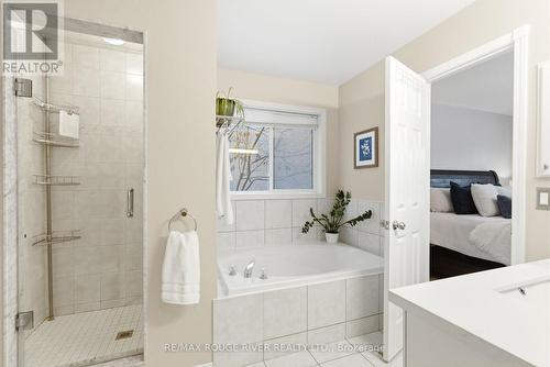 1016 Mcquay Boulevard, Whitby (Lynde Creek), ON - Indoor Photo Showing Bathroom