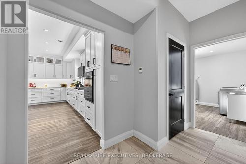 1580B Wagerville Road, Frontenac (Frontenac Centre), ON - Indoor Photo Showing Kitchen