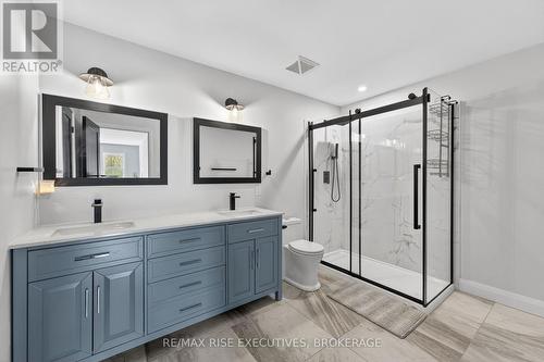 1580B Wagerville Road, Frontenac (Frontenac Centre), ON - Indoor Photo Showing Bathroom