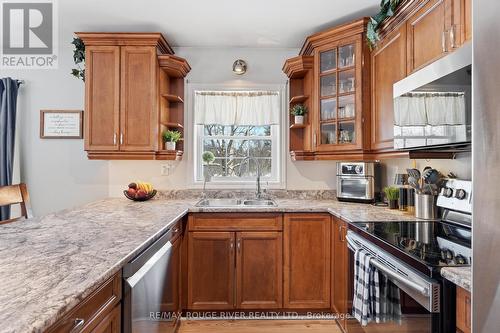 1262 Quin-Mo-Lac Road, Tweed (Hungerford (Twp)), ON - Indoor Photo Showing Kitchen With Double Sink
