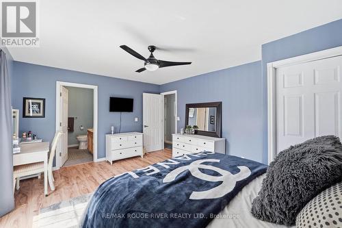 1262 Quin-Mo-Lac Road, Tweed (Hungerford (Twp)), ON - Indoor Photo Showing Bedroom