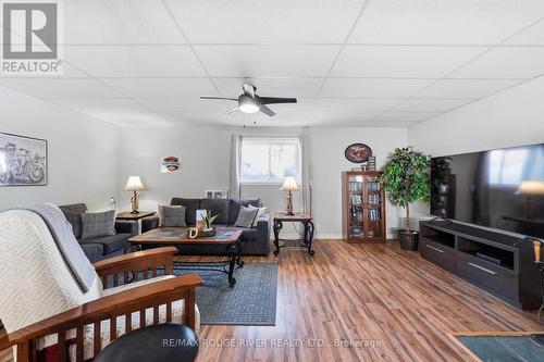 1262 Quin-Mo-Lac Road, Tweed (Hungerford (Twp)), ON - Indoor Photo Showing Living Room