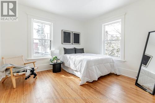 497 Gilmour Street, Peterborough (Town Ward 3), ON - Indoor Photo Showing Bedroom