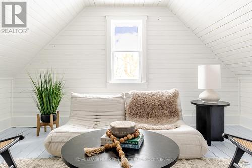 497 Gilmour Street, Peterborough (Town Ward 3), ON - 