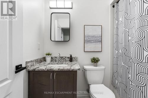 4268 Ryan Lane, Burlington, ON - Indoor Photo Showing Bathroom
