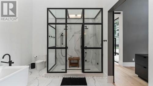 3819 Deer Trail, London South (South V), ON -  Photo Showing Other Room