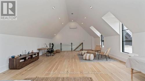 3819 Deer Trail, London South (South V), ON - Indoor Photo Showing Other Room