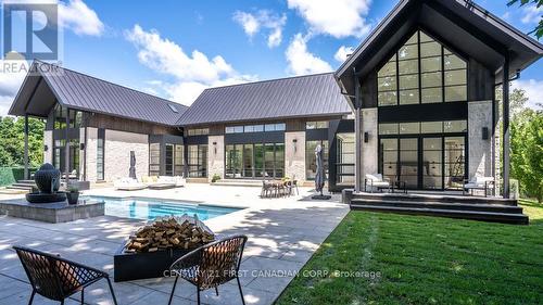 3819 Deer Trail, London South (South V), ON - Outdoor With In Ground Pool With Deck Patio Veranda