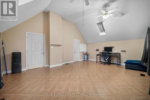 246 Grey Street, London East (East K), ON - Indoor Photo Showing Other Room