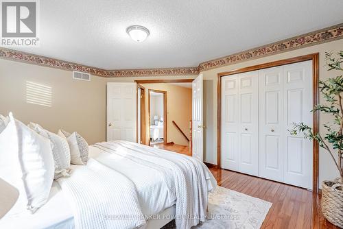 228 Chelton Road, London South (South U), ON - Indoor Photo Showing Bedroom
