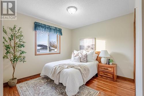 228 Chelton Road, London South (South U), ON - Indoor Photo Showing Bedroom