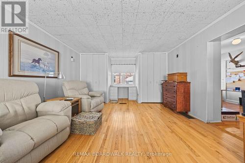 Main Level Primary Bedroom - 961 Kingsmere Avenue, Ottawa, ON - Indoor Photo Showing Living Room
