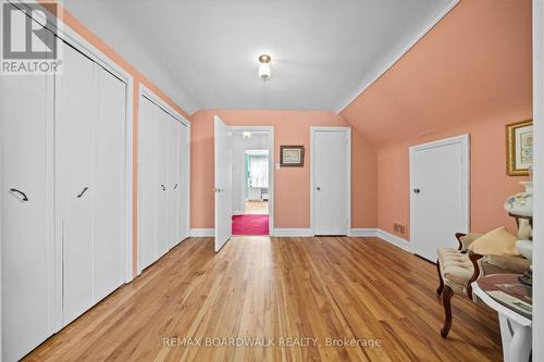 Bonus Room/Sitting Area - 961 Kingsmere Avenue, Ottawa, ON - Indoor Photo Showing Other Room
