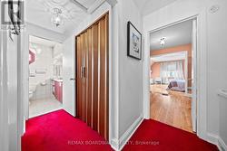Upstairs Hall/Bath - 