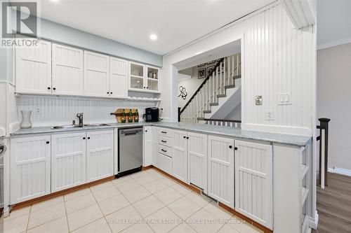 Spacious Kitchen Equipped with S/S Appliances - 51 - 26 Moss Boulevard, Hamilton, ON - Indoor Photo Showing Kitchen