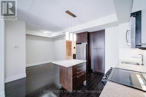 212 - 70 Roehampton Avenue, Toronto, ON - Indoor Photo Showing Other Room