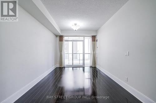 212 - 70 Roehampton Avenue, Toronto, ON - Indoor Photo Showing Other Room