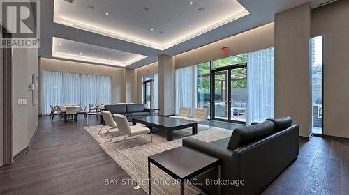 212 - 70 Roehampton Avenue, Toronto, ON - Indoor