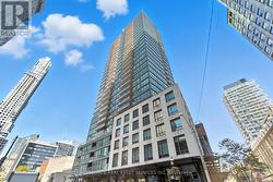 1701 - 1 SCOTT STREET  Toronto, ON M5E 1A1