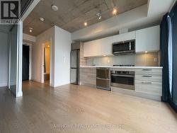 2502 - 224 KING STREET W  Toronto, ON M5V 1H8