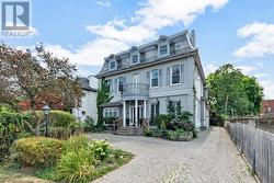 APT 3 - 17 TEDDINGTON PARK AVENUE W  Toronto, ON M4N 2C4