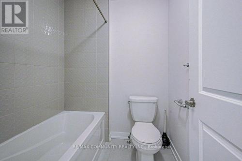 55 Tulip Crescent, Norfolk, ON - Indoor Photo Showing Bathroom