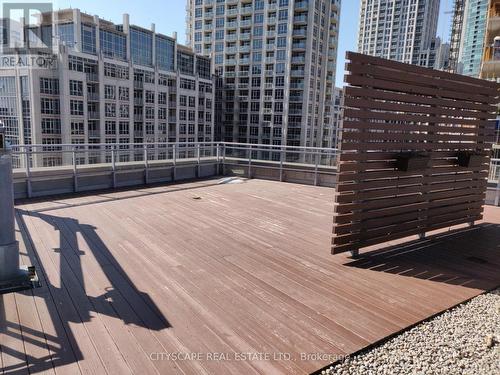 301 - 15 Bruyeres Mews, Toronto, ON - Outdoor