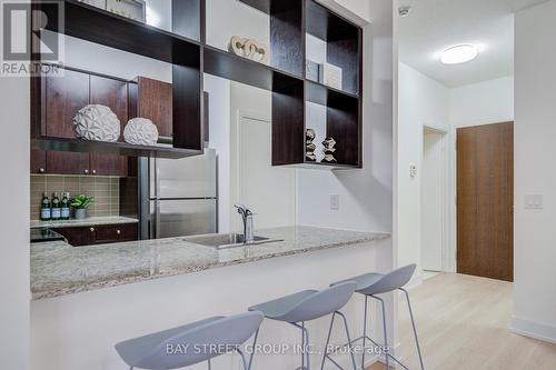 Ph3 - 151 Village Green Square, Toronto, ON - Indoor Photo Showing Kitchen