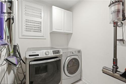4268 Ryan Lane, Burlington, ON - Indoor Photo Showing Laundry Room