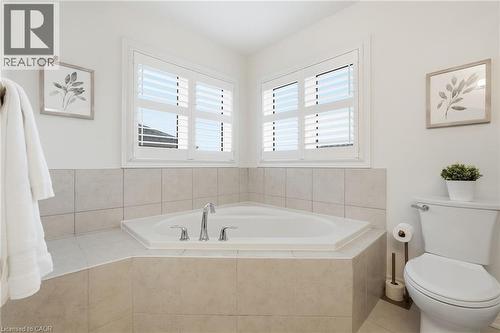 4268 Ryan Lane, Burlington, ON - Indoor Photo Showing Bathroom