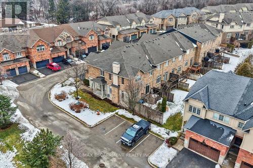 105 Oakhaven Place, Hamilton, ON - Outdoor