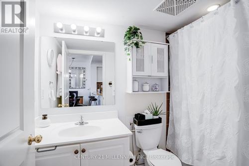 1503 - 9 George Street, Brampton, ON - Indoor Photo Showing Bathroom
