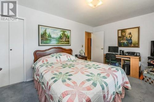 641 Limeridge Road E, Hamilton, ON - Indoor Photo Showing Bedroom