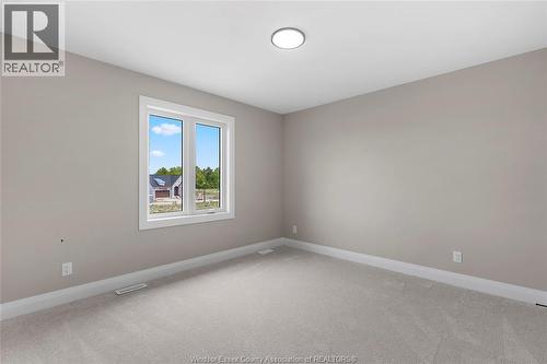 259 Joan Flood, Essex, ON - Indoor Photo Showing Other Room