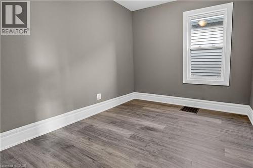 49 Allan Avenue, Hamilton, ON - Indoor Photo Showing Other Room