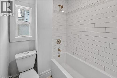 49 Allan Avenue, Hamilton, ON - Indoor Photo Showing Bathroom