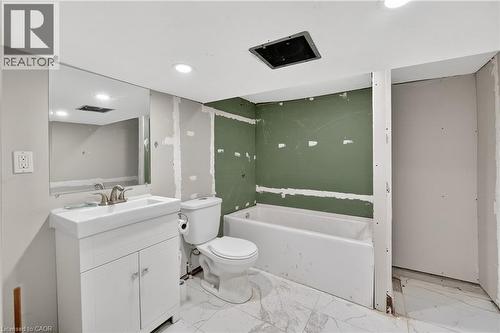 49 Allan Avenue, Hamilton, ON - Indoor Photo Showing Bathroom