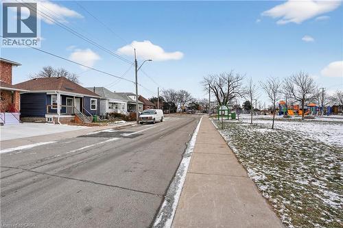Across from a park - 49 Allan Avenue, Hamilton, ON - Outdoor
