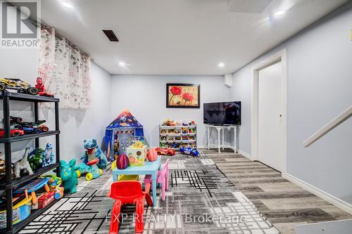 52 Uxbridge Crescent, Kitchener, ON - Indoor Photo Showing Other Room