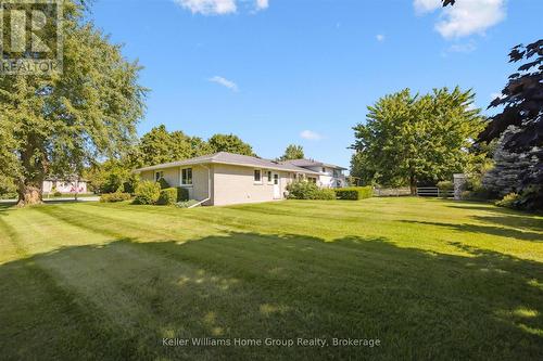 27 Peel Street E, Mapleton, ON - Outdoor